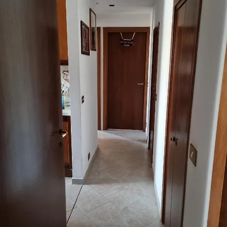 In Condominio Tranquillo E Silenzioso - Adiacenze Fiera - Mm1 Daire